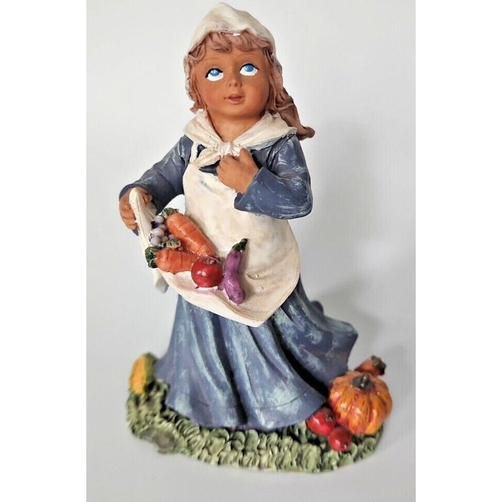 Vintage K's Collection Fall‎ Harvesting Girl Figurine Statue 5" PB177